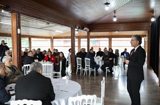 Gemlik Belediye Başkanı Şükrü Deviren Muhtarlarla Buluştu